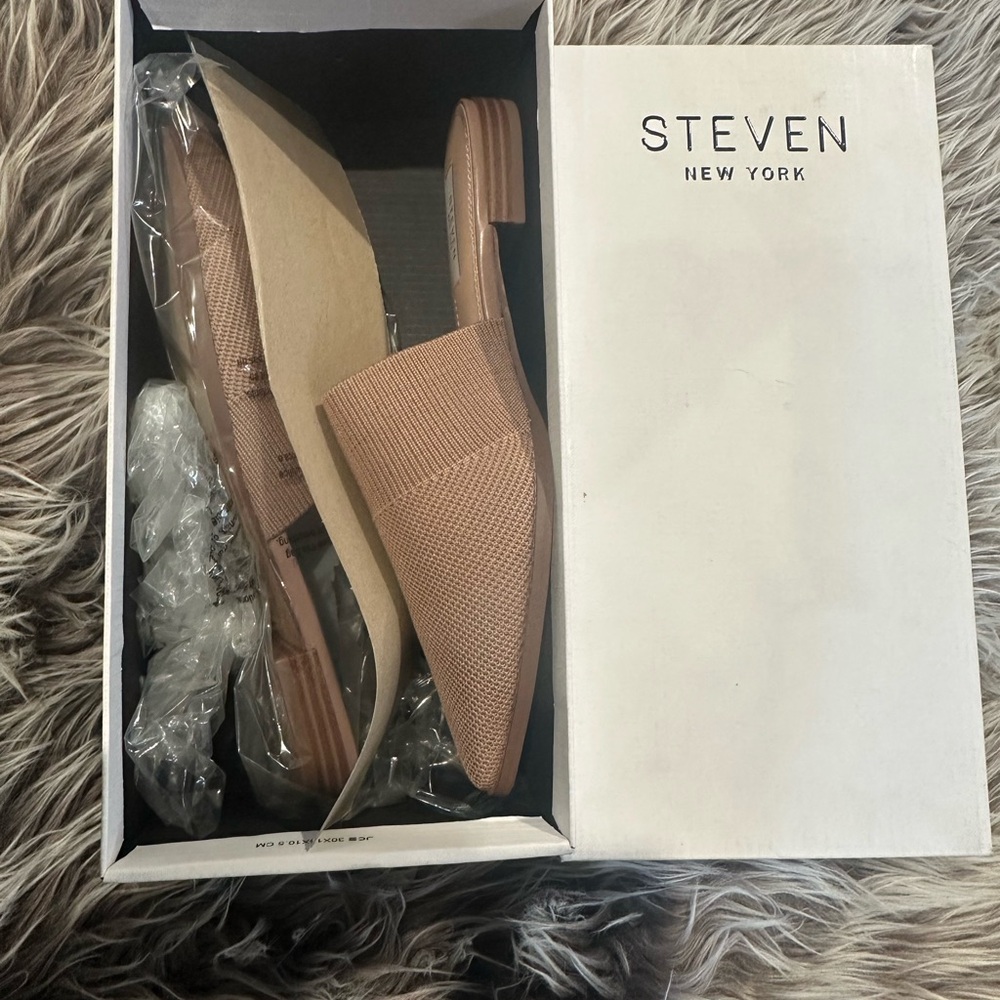 Steven New York Women's Tan Flats